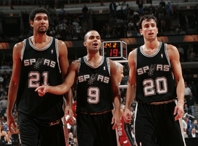 拨给热线专 拨给热线专